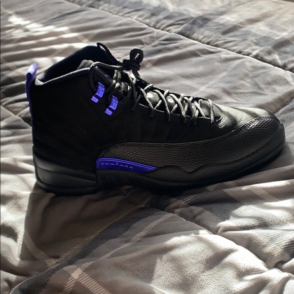 retro 12 dark concord on feet